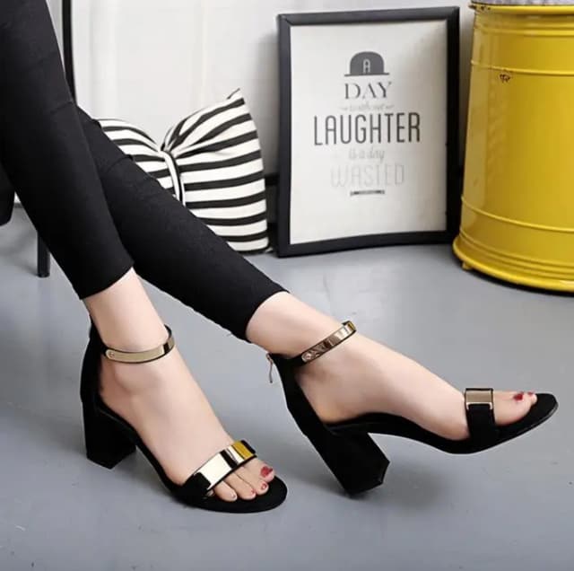 Korean Style Gladiator Ladies Block Heel Zipper Sequins Luxurious Metal String Bead Open Toe Sandal