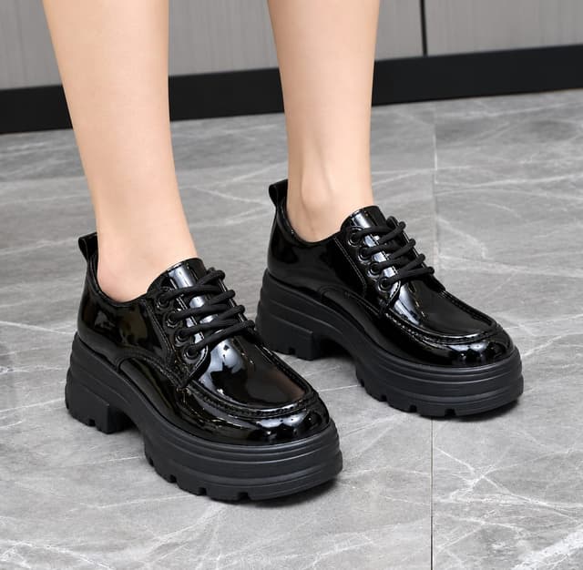Ladies Korean Style Luxury Sneakers