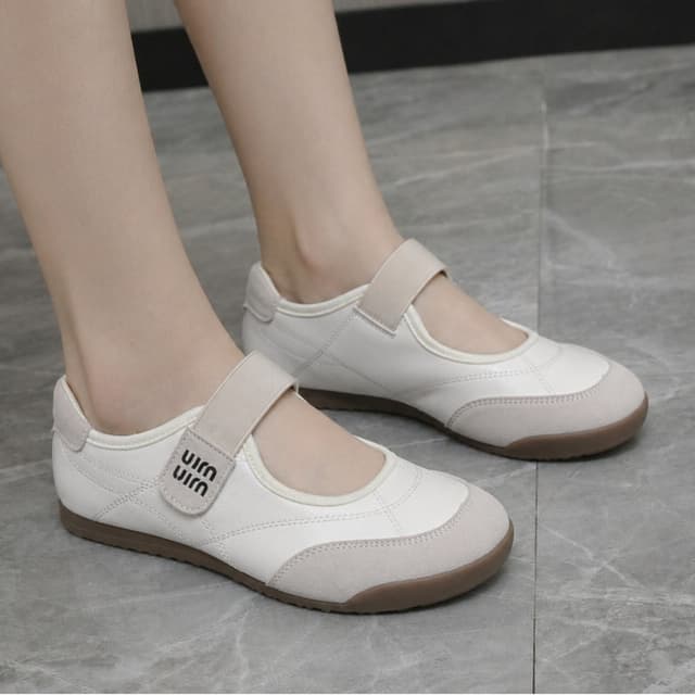 Ladies Korean Style Luxury Sneakers