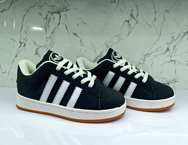 Luxury Elegant Korean Women Casual Sneakers