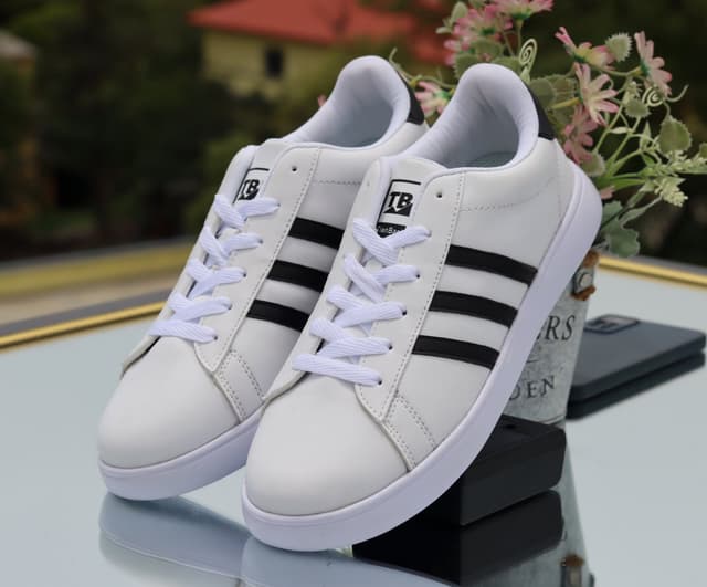 TBL 3-Stripe Lightweight Feather Sole Sneakers Comfortable Casual Shoes for Women's