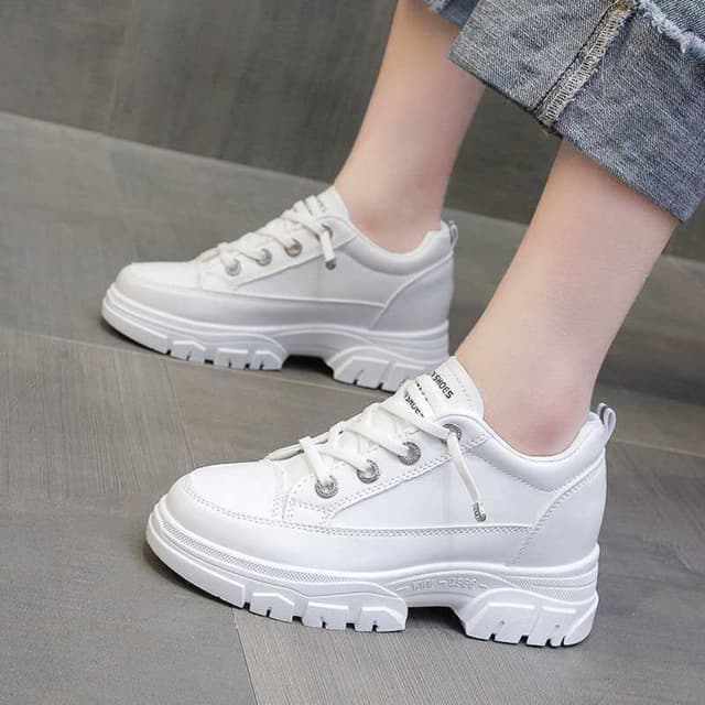 Ladies Korean Style Luxury Heel Sneakers for Elegant Style and Everyday Comfort