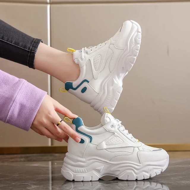 New Korean Version Students Breathable Casual Wedge Heel Sneakers Women Comfortable Soft Bottom Platform Shoes