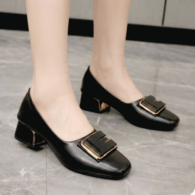 Premium Women's Classic Buckle Block Heel Pumps