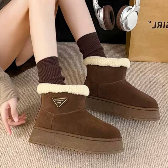 LuxeFrost Arctic Velvet – Premium Fur-Lined Suede Winter Boots for Women | Cozy, Stylish & Warm