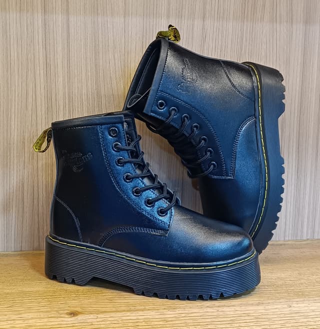 Korean Eclipse Elite Martin Ladies Boots – Luxe Retro British Edition | Timeless Strength, Modern Elegance