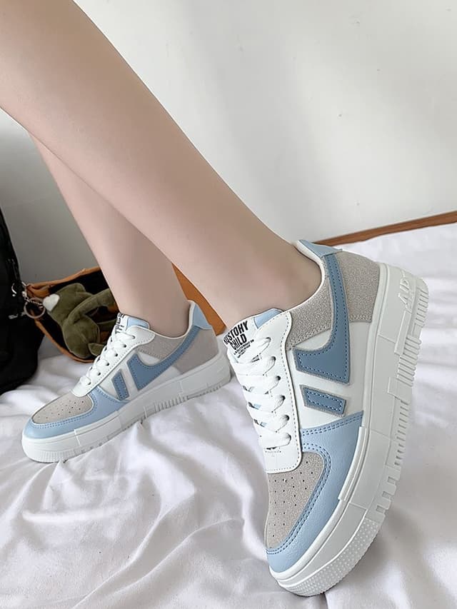 Women's Casual Platform White Sneakers - Fashionable & Trendy Luxury Design