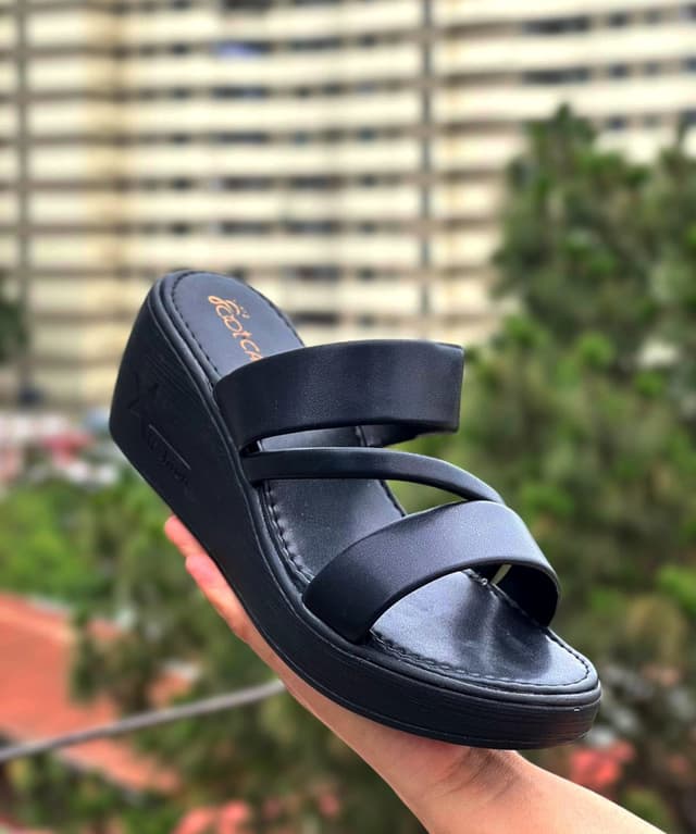 New Fashion Casual Wedge Heel Ladies Luxury 2024 Soft PU Sandals