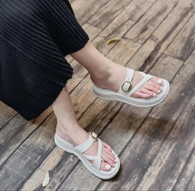 Pinch Toe Wedge  Korean Fashion Platform Ladies Sandals