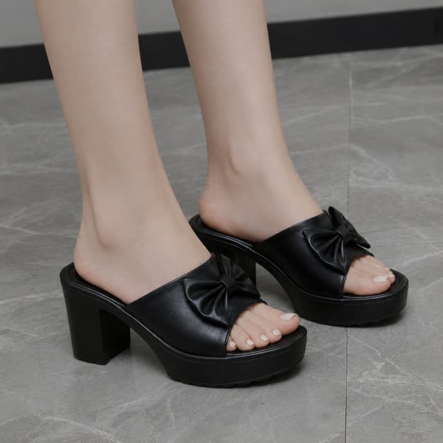 Elegant Women’s Bow-Accent Platform Block-Heel Sandals – Black