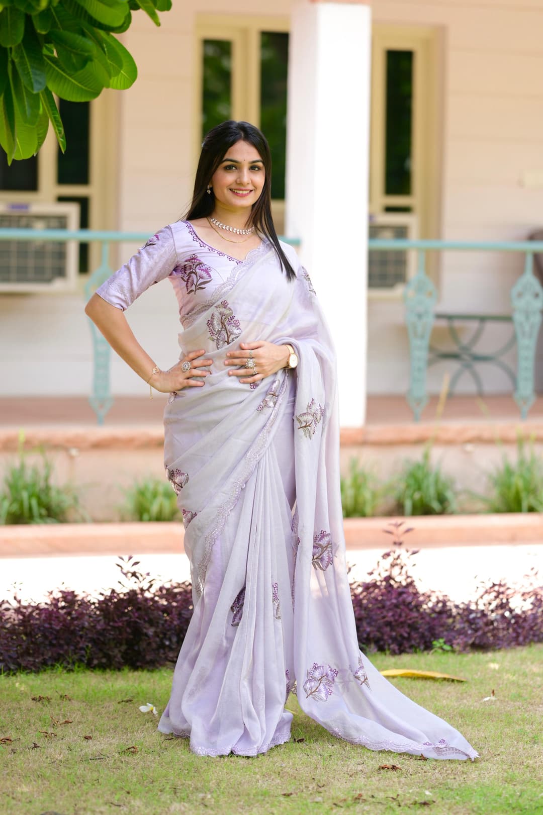 Elegant Jute Organza Saree With Multi-thread Embroidery & Sequin Work Blouse 2