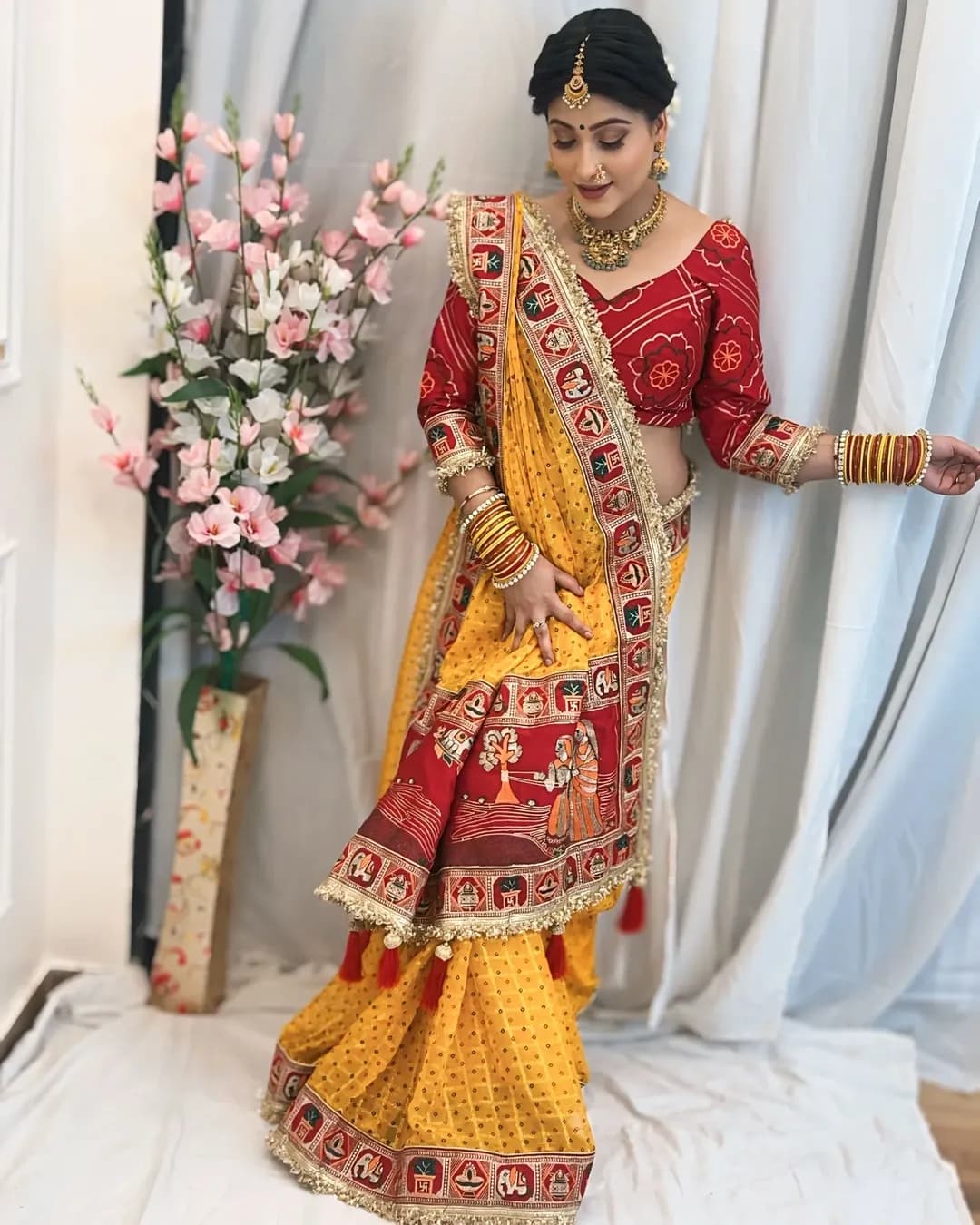 PURE VISCOSE YELLOW COLOUR GHARCHOLA SAREE 2