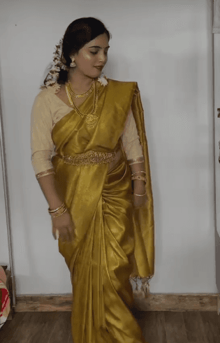 Banarshi gold saree