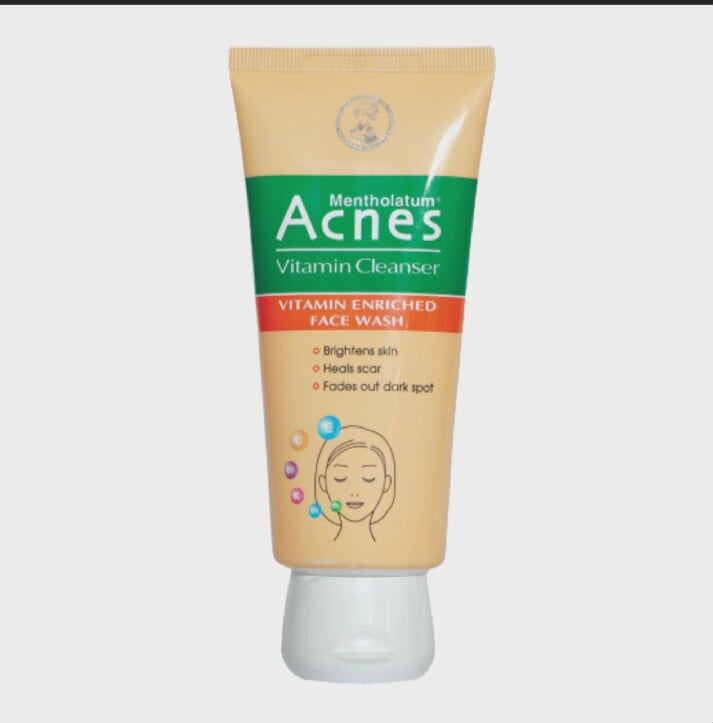 Acnes Vitamin Cleanser Face Wash -150g 1