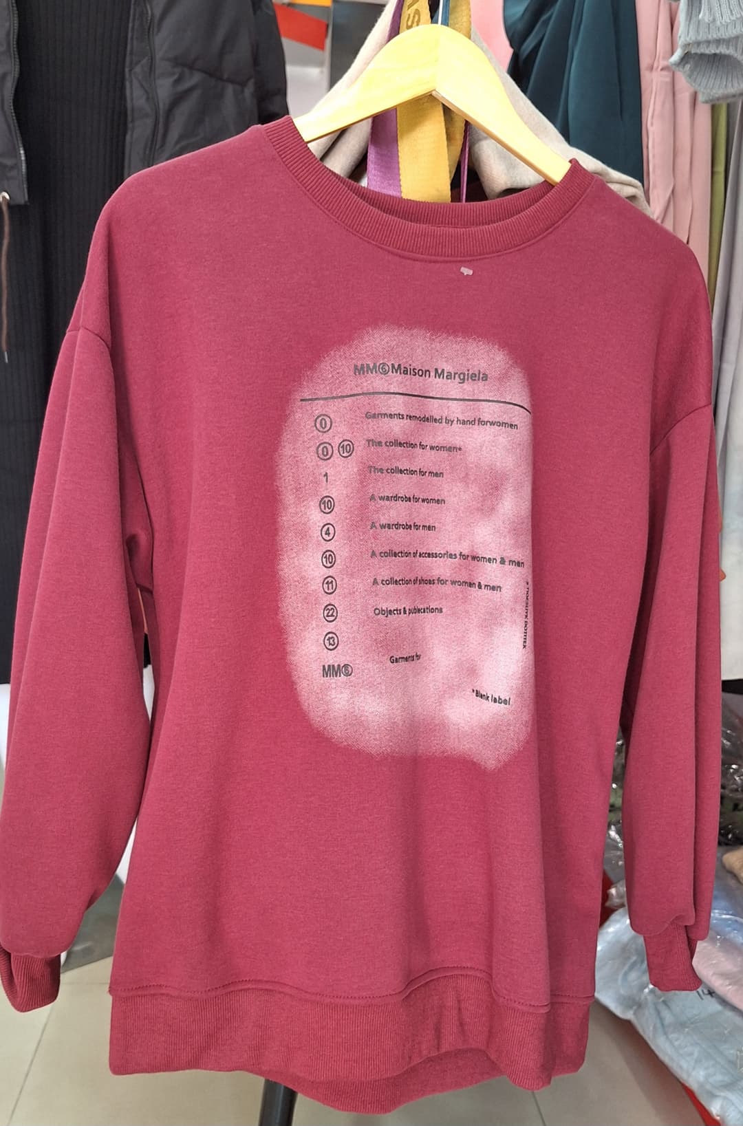 Sweat shirts for both men and women 3