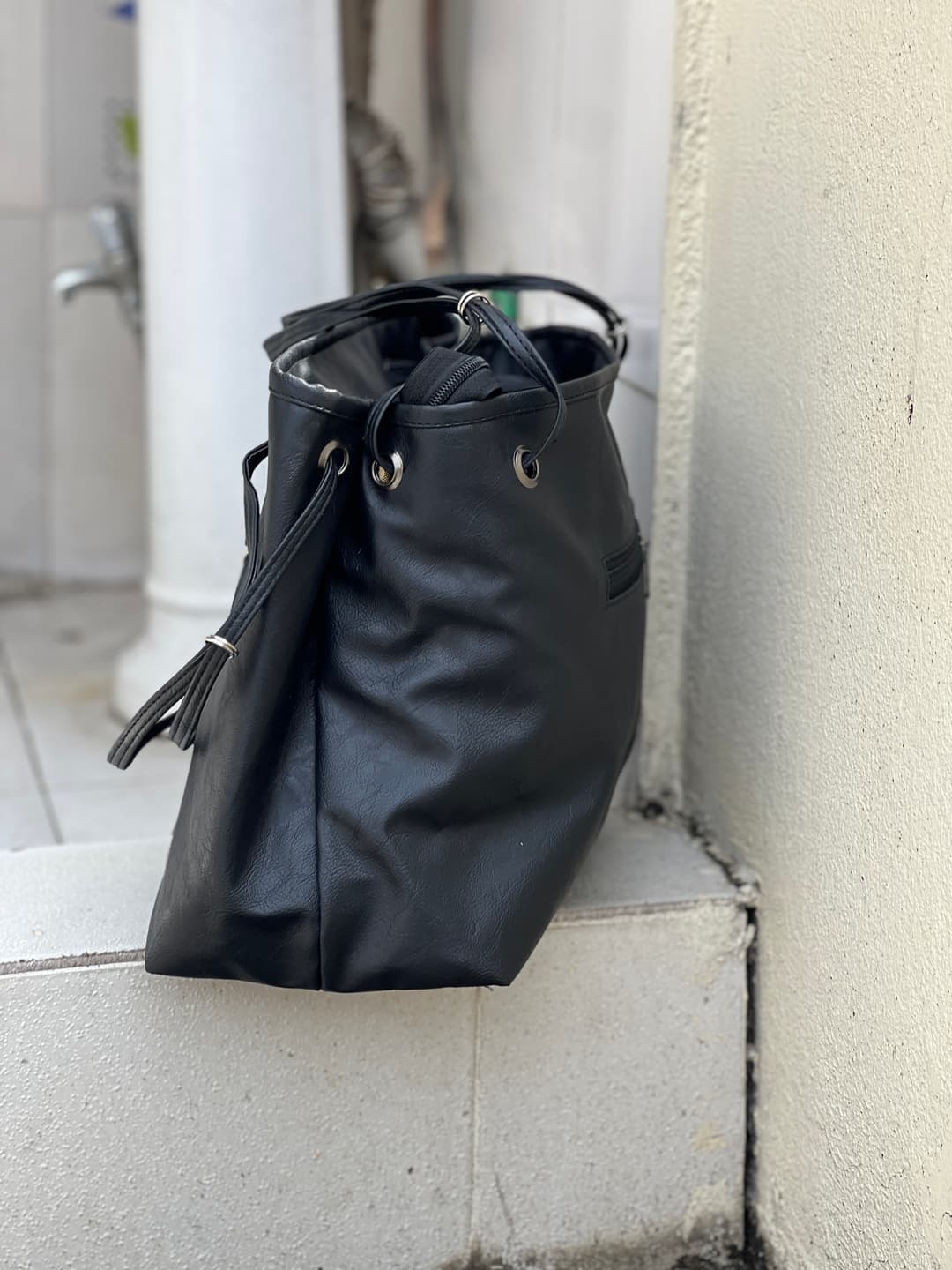Elegant Leather Style Tote Bag for Women – Casual & Office Handbag 8