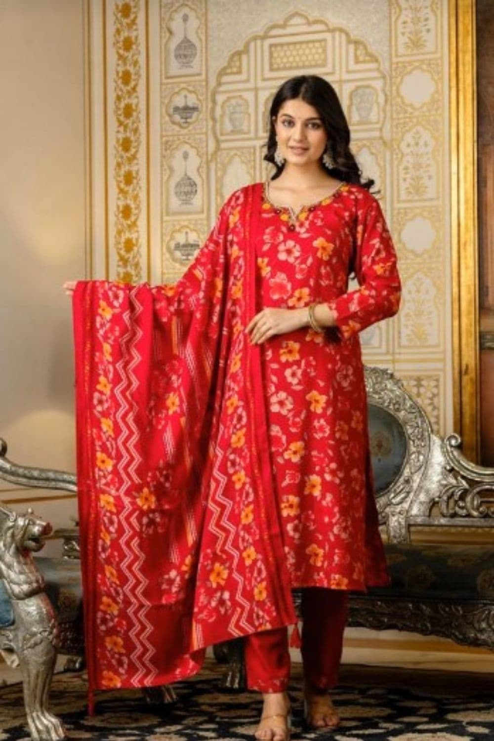 Women Printed Straight Kurta Set 2