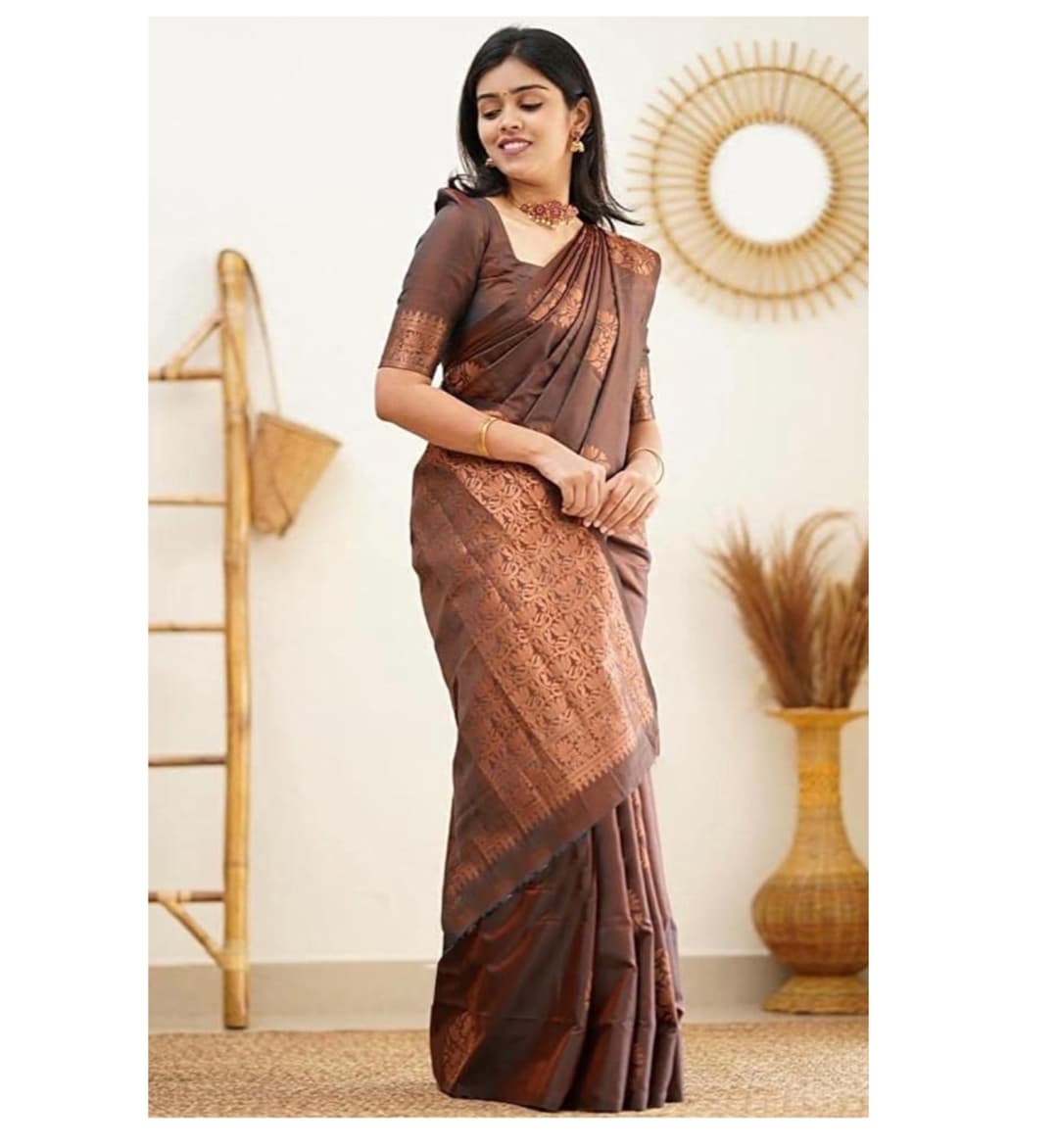 Awafu Banarasi Cotton Silk Saree With Attached Blouse 2