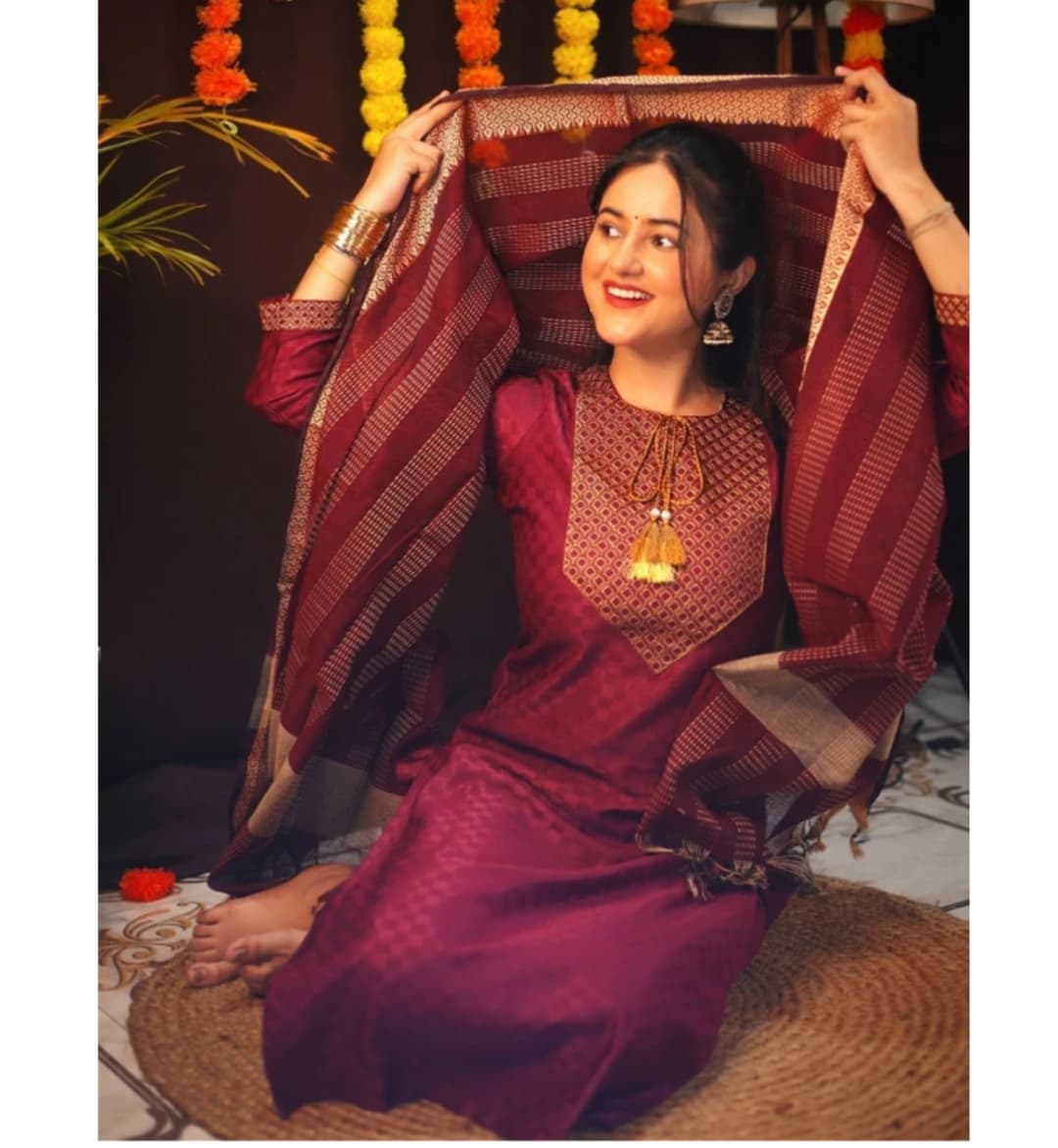 Awafu Readymade Women Wool Cotton Kurti Pant Dupatta Set , Kurta Salwar