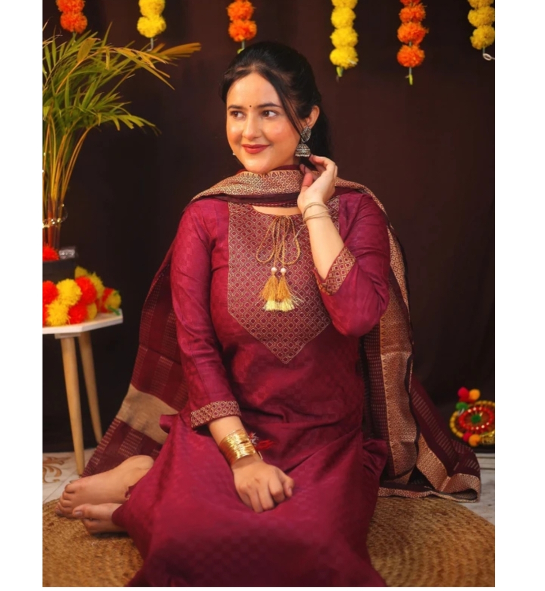 Awafu Readymade Women Wool Cotton Kurti Pant Dupatta Set , Kurta Salwar 4