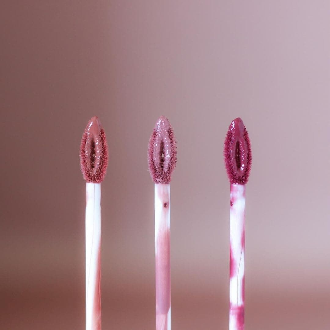 Farmasi Matte Liquid Lipstick - 10 Nude Essence (4ml) 6