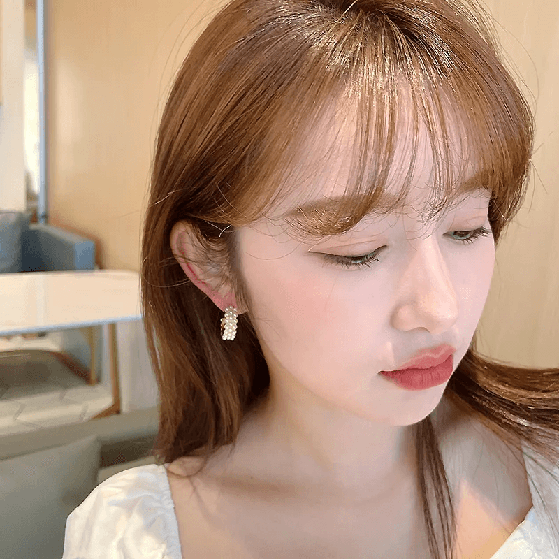 VaryGood Pearl Inlaid Simple Golden Hoop Earring For Women 4