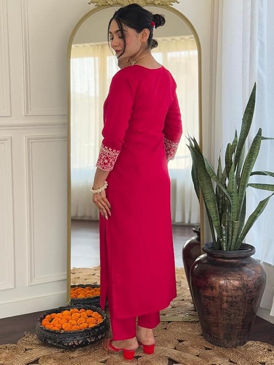 Women's Gajri Chanderi Embroidered Straight Kurta with Chanderi Silk Pant and Chanderi Silk Laced Dupatta Sets 2