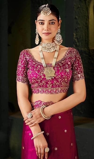 Women's Silk Saree with Embroidered Blouse Piece ( Rani Pink Color) 5