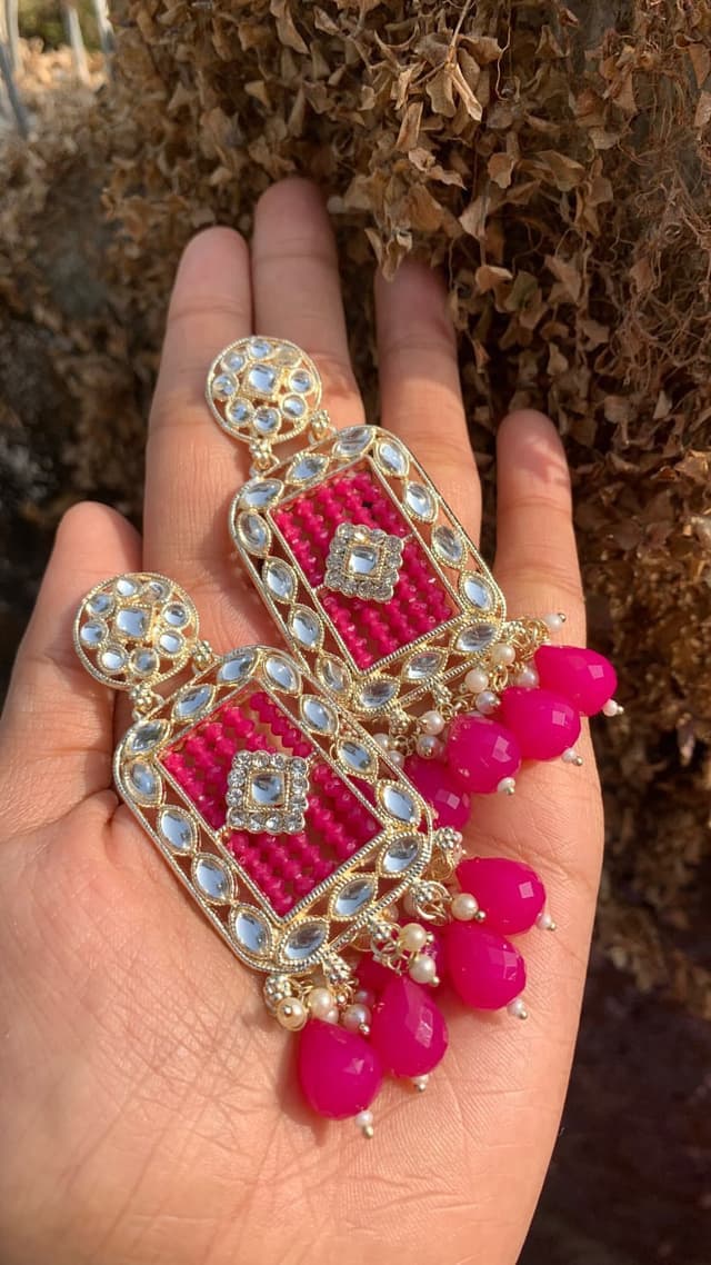 Kundan jhumki