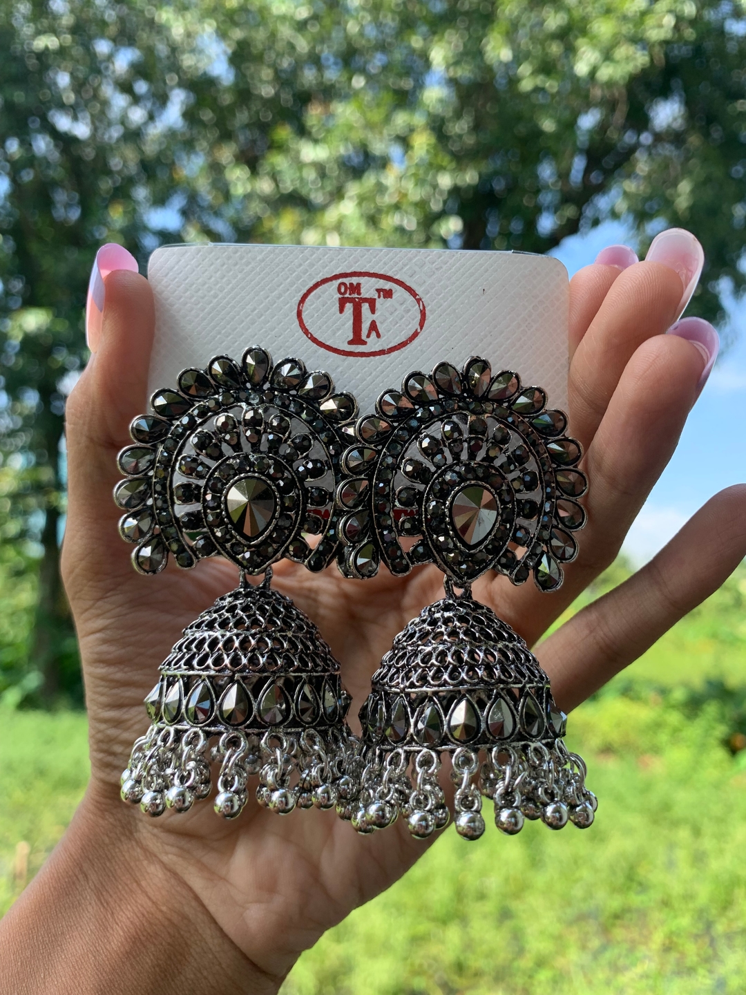 Big silver earing 1