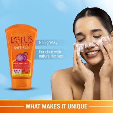 Lotus Herbal Sunscreen Cream SPF 30 PA++, Sweat proof, water proof and non-greasy 2