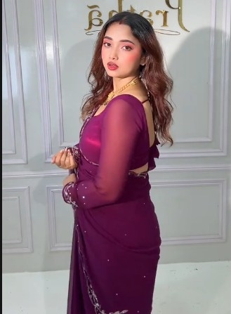 Prathwear Most Demanding Wine color in boutique sare 2