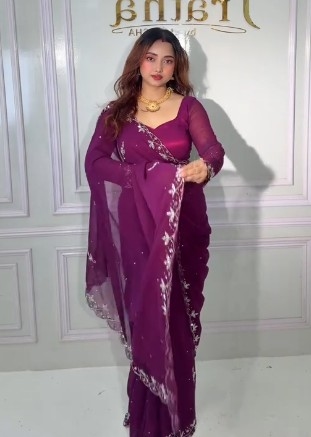 Prathawear Wine color in boutique sare 4