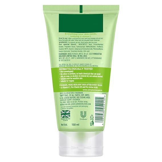 Simple Kind To Skin Refreshing Facial Wash 150 ml 2