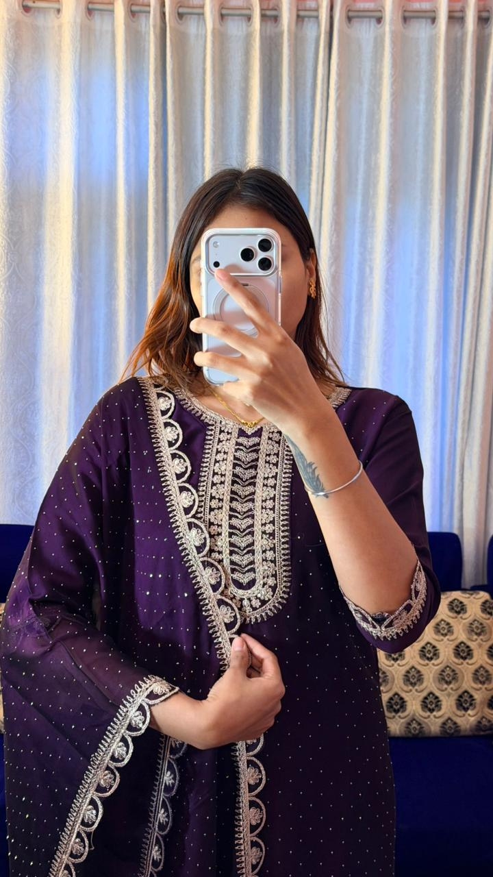 Midnight Muse Sequin & Silver Kurta Set 1
