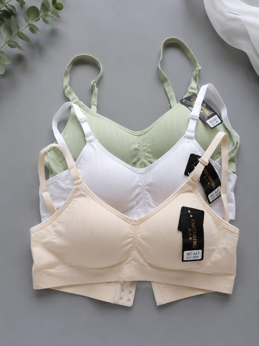 Padded Bras Girls Training Bra Middle School Girl Bralettes Skin Friendly Tops 2