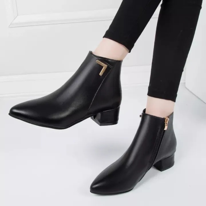2022 Fashion Women Boots Casual Leather Low High Spring Shoes Women Pointed Toe Ankle Black Boots 1