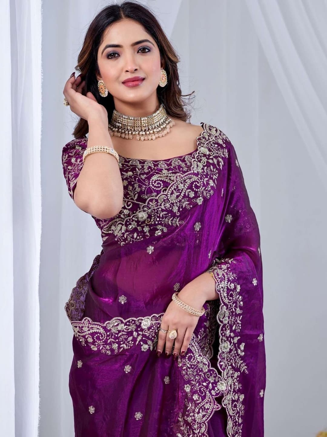 Fashion Embroidered Bollywood Chiffon Saree (Purple) 3