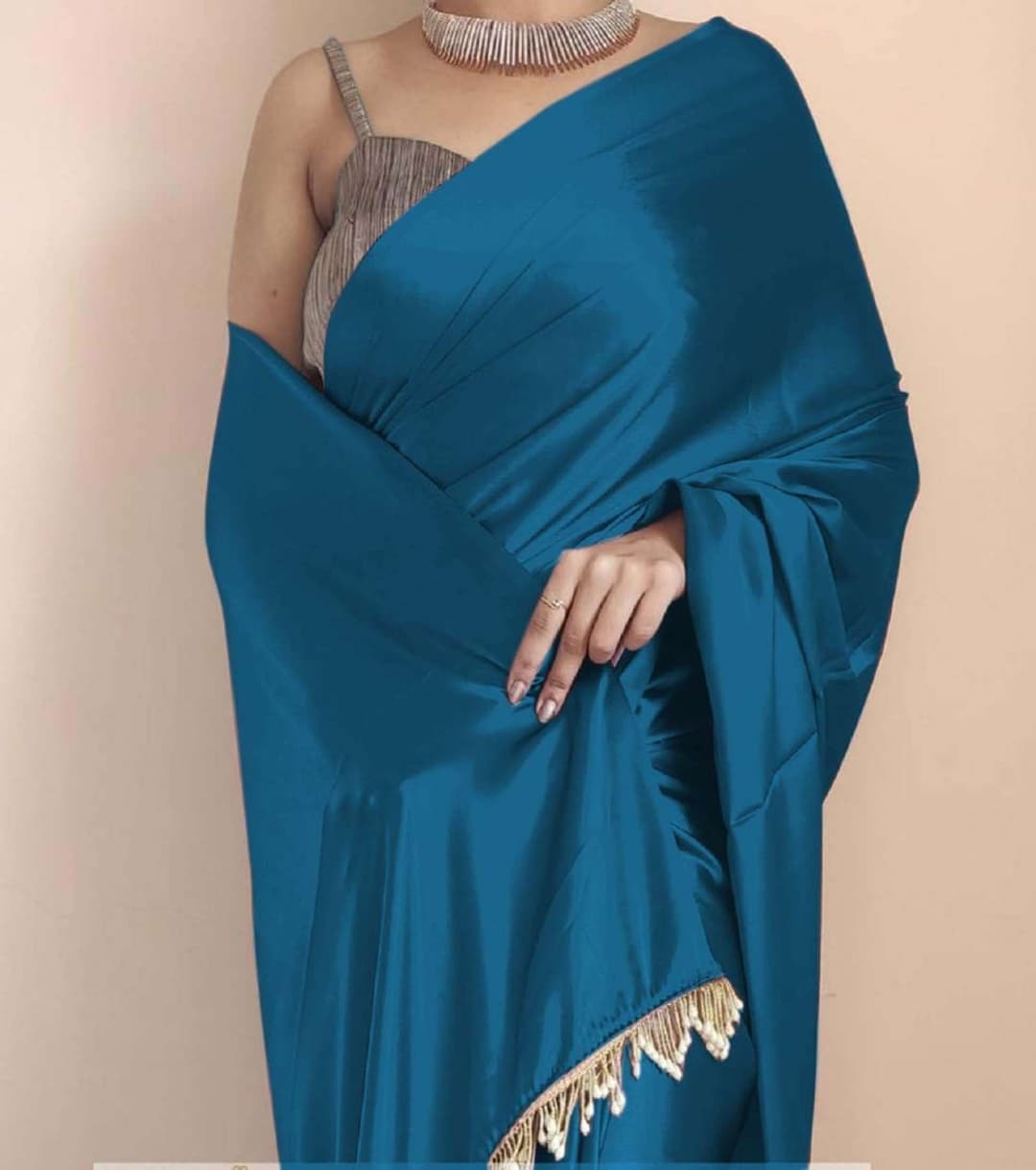 Awafu Solid/Plain Bollywood Satin, Silk Blend Saree (Blue) 1
