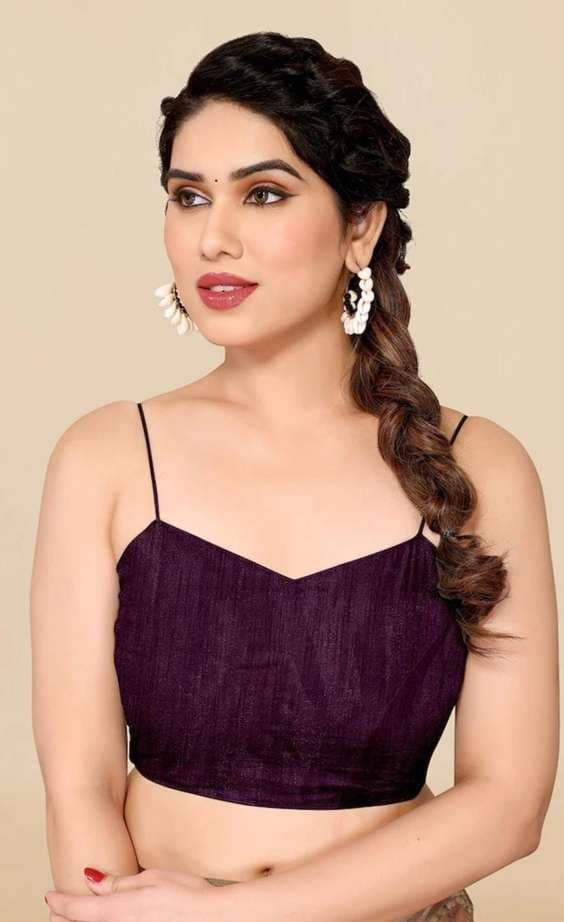 Awafu Soft Net Saree with Blouse 4