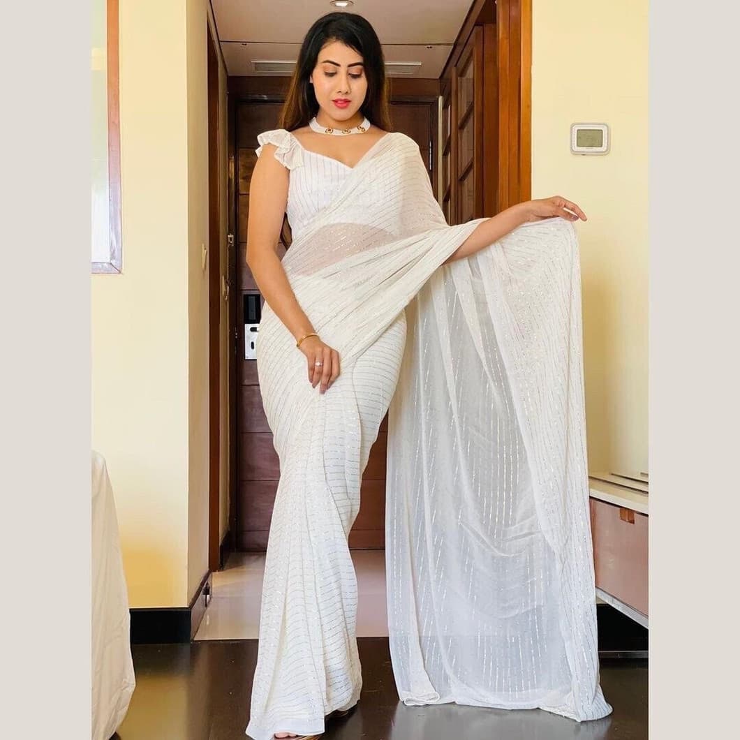 Awafu Bollywood Net Saree White 5