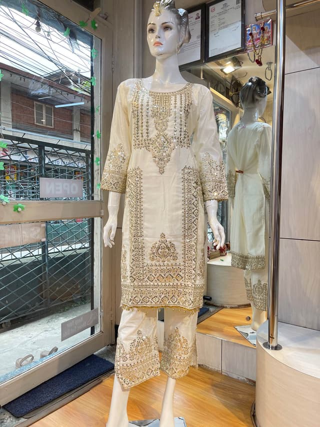 Heavy Embroidery Worked Pakistani Design Kurti Sets In Holden-White Color
