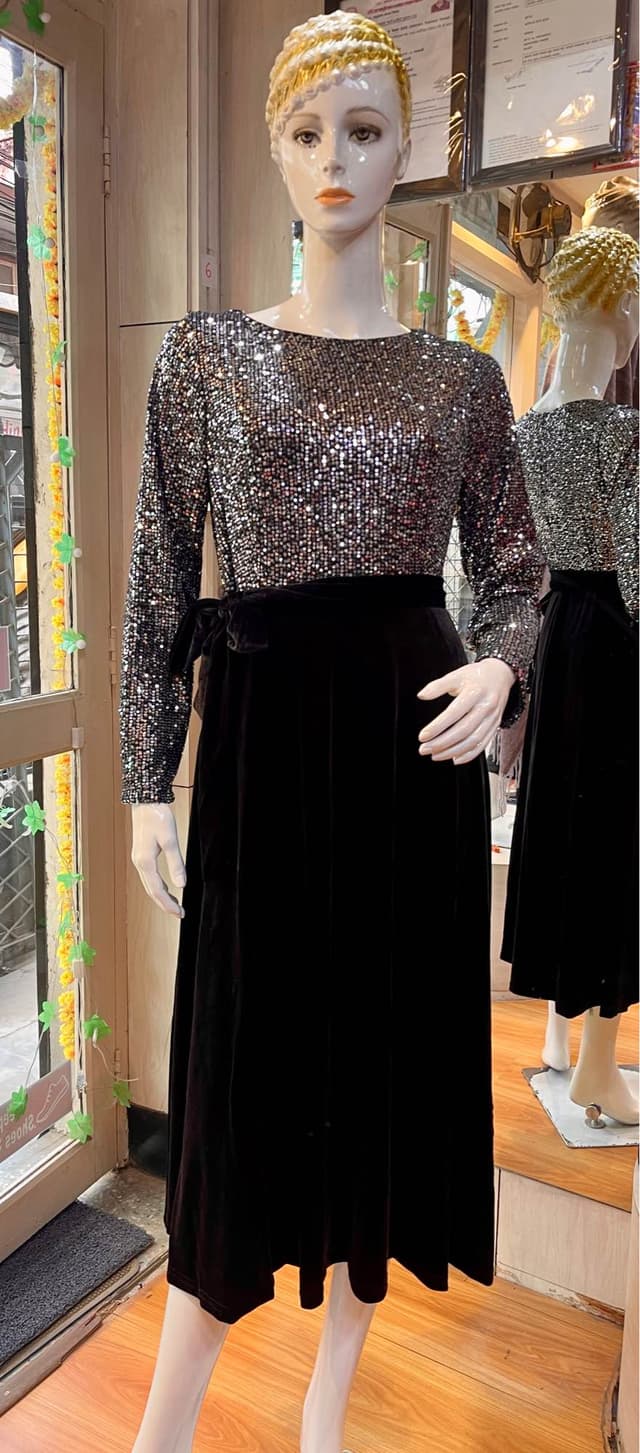 Sequins-Velvet Party Ware Dresses For Women