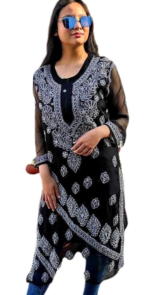Chickenkari Kurti With Pants Sets In Black Colour