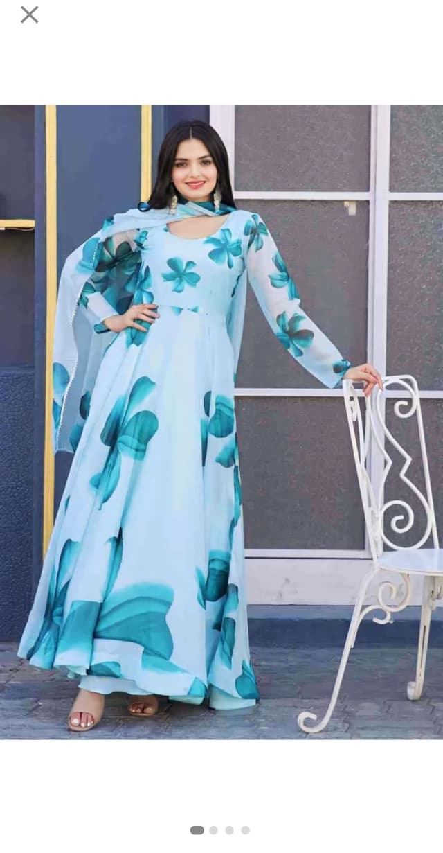 Women staylist Dress