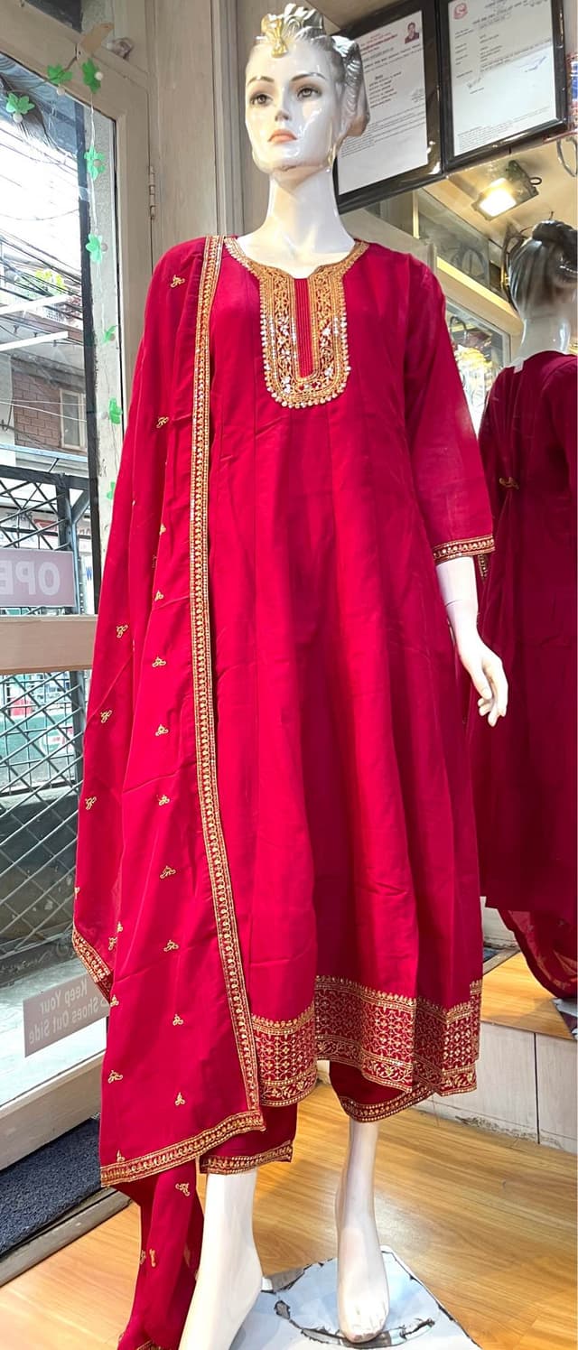 Anarkali Sets For Women In Magenta Color