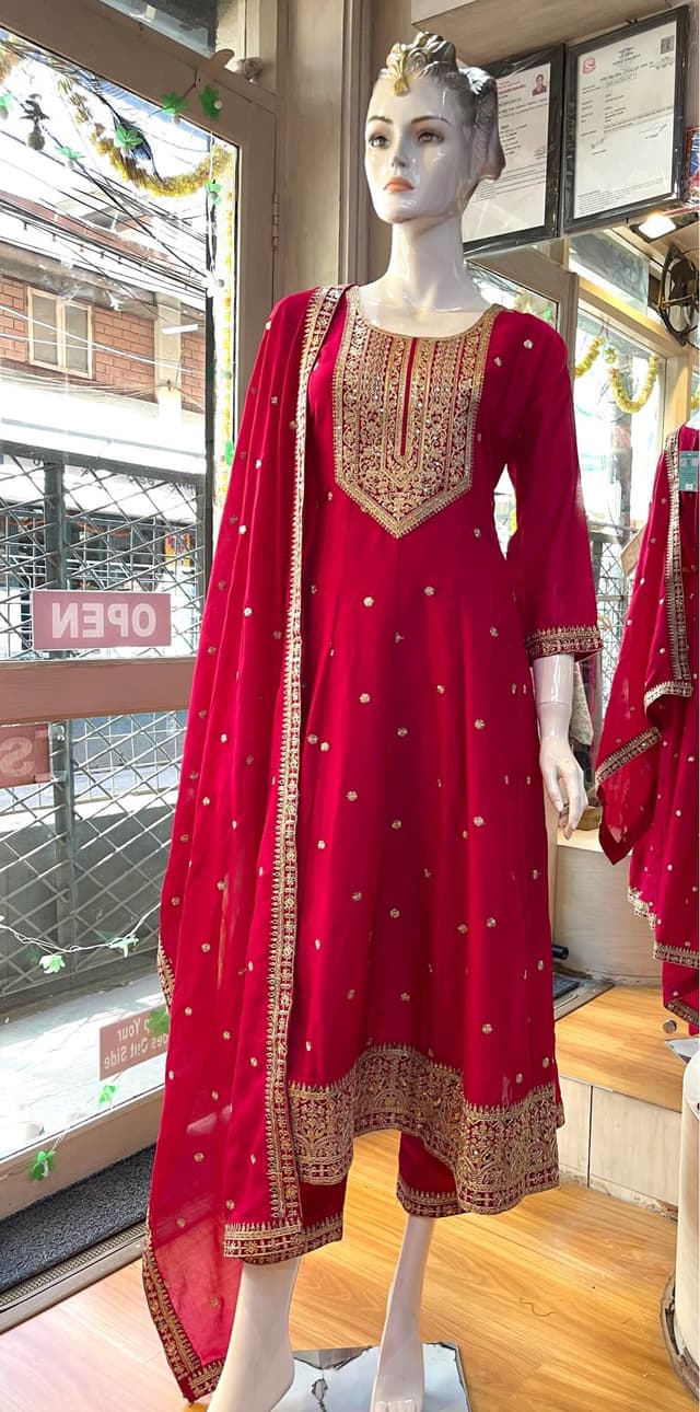 Anarkali Sets For Women In Magenta Color