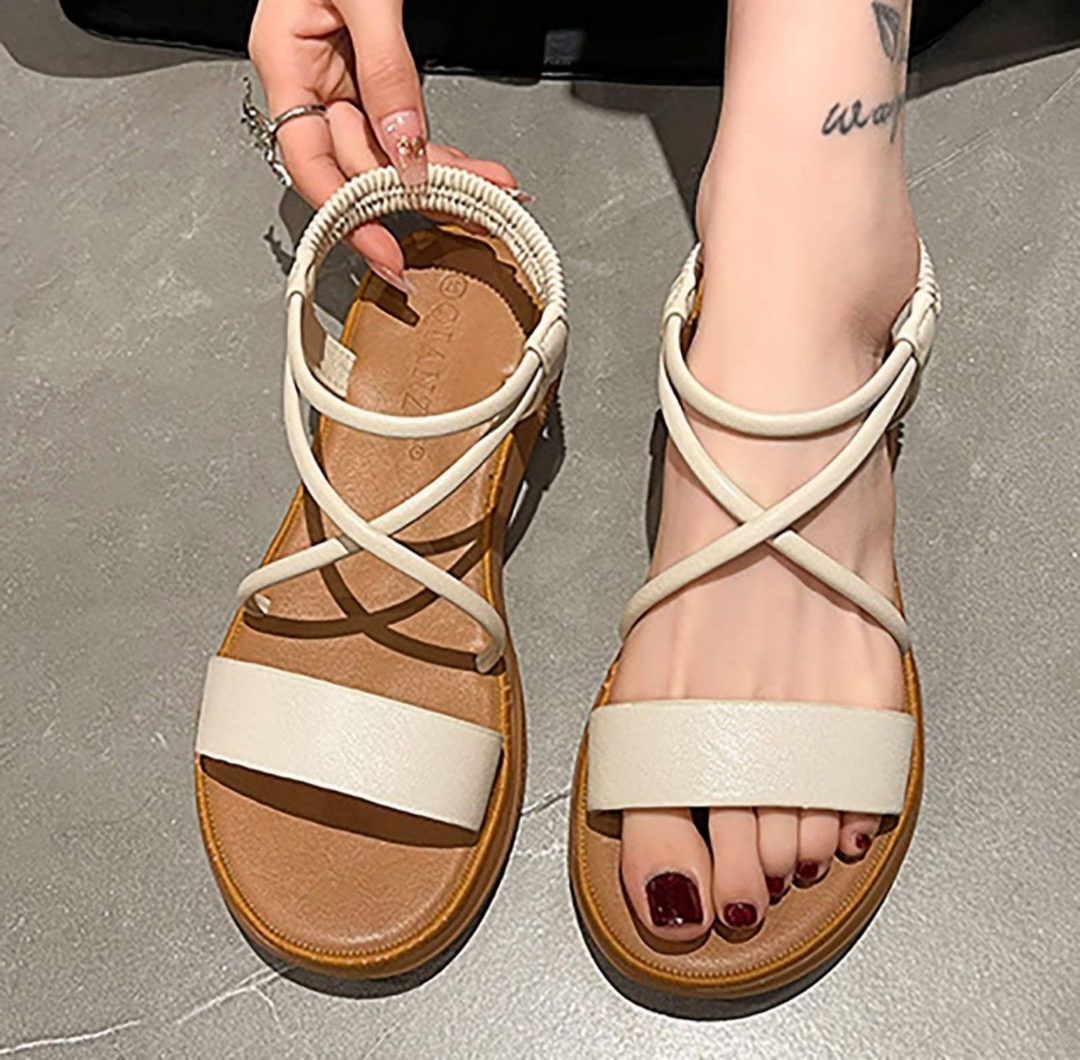 2025 Summer Jelly Comfort Beige Flat Open Toe Classic Fashion Platform Soft Casual Sandalias 1