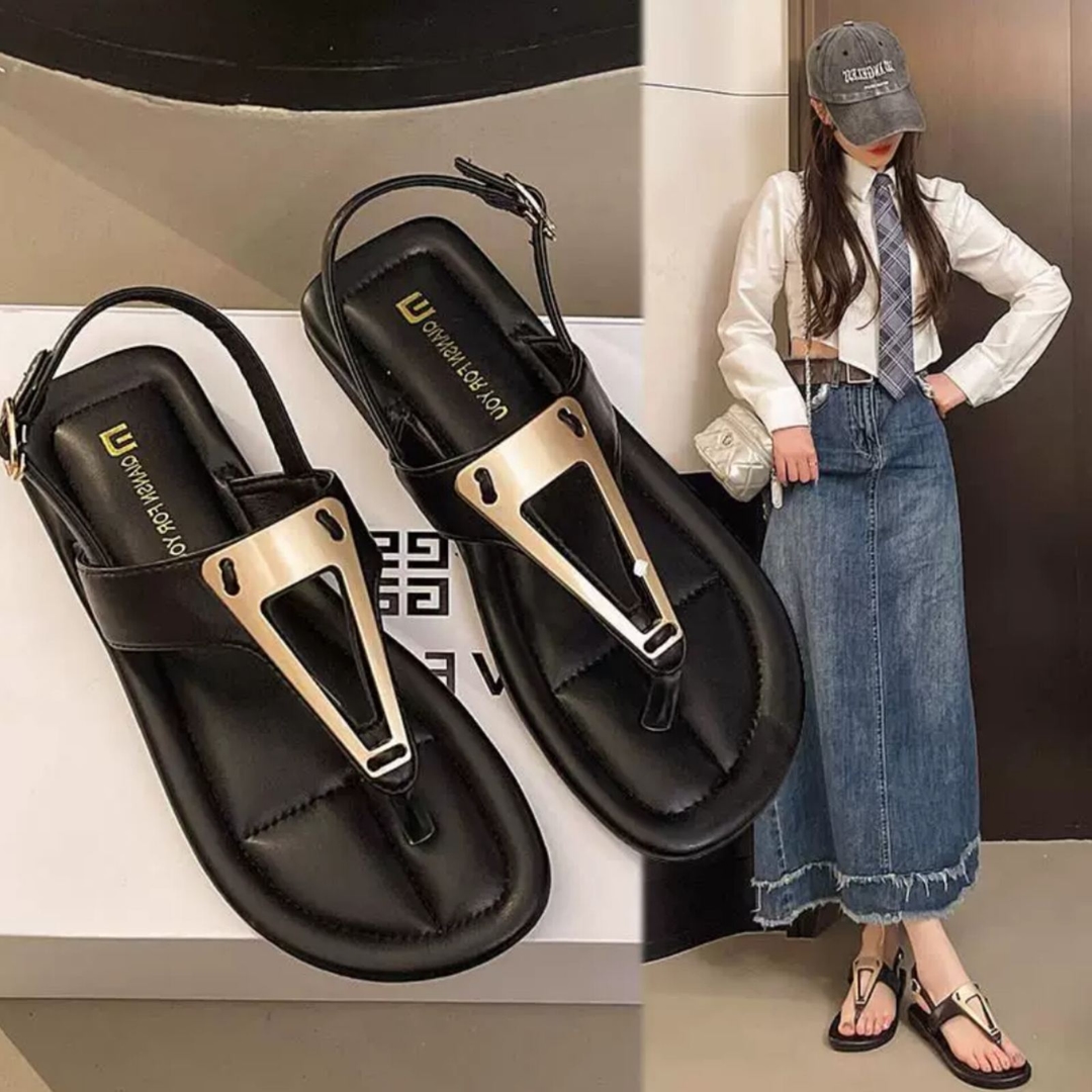 Open Toe Flat Heel Front Strap Buckle Strap Sandals 2025 New All-Match Casual Shoes Round Toe Metal Decoration Daily Shoes 1