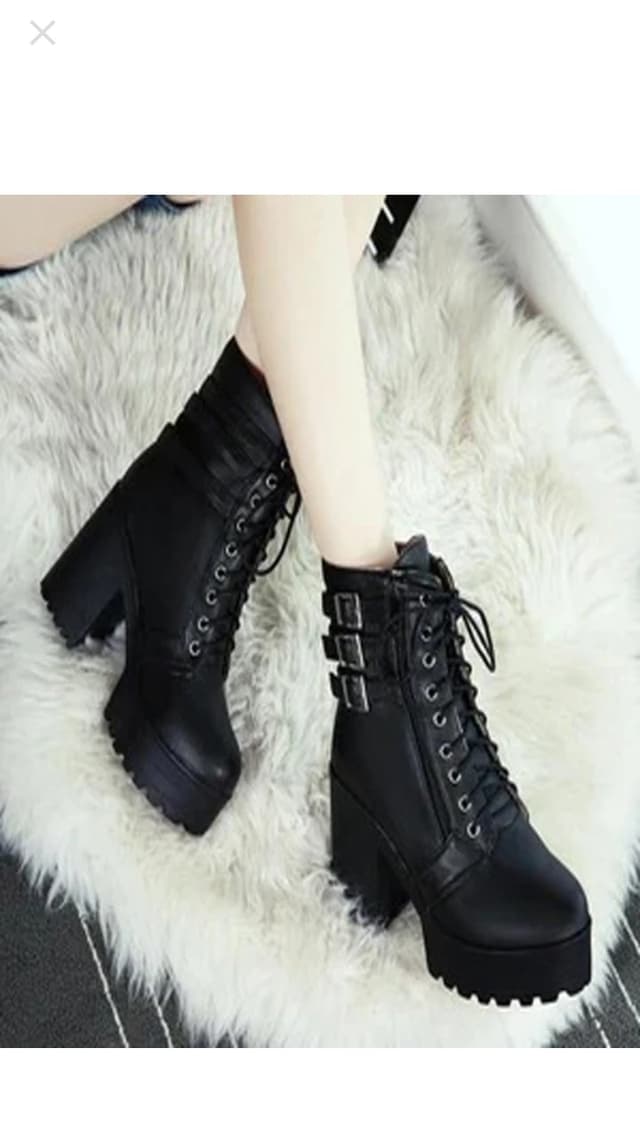 Stylist Women Boots